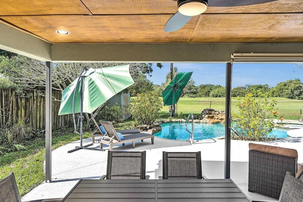 Pool Heat I Firepit And Bbq I 75"Tv I Foosball I 581Mbps Cooper City Exteriér fotografie