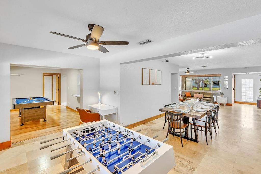 Pool Heat I Firepit And Bbq I 75"Tv I Foosball I 581Mbps Cooper City Exteriér fotografie